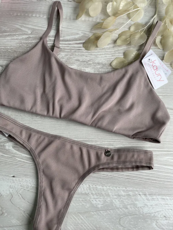 Top Kaury - Morley con colaless